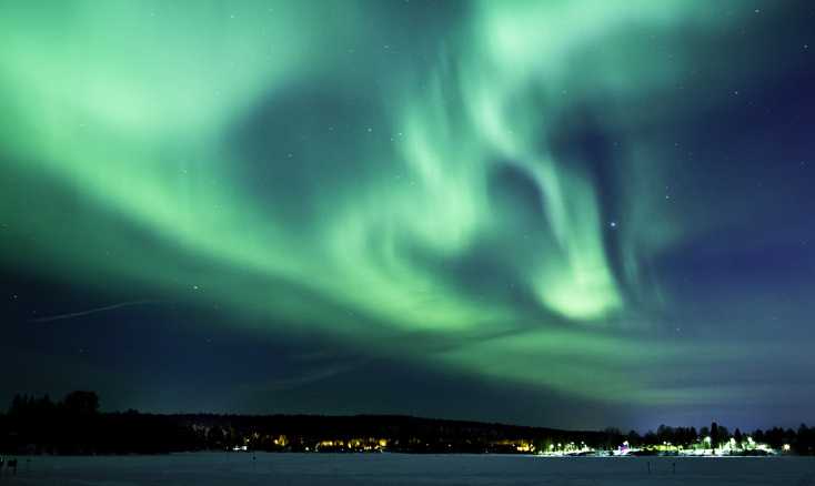 aurora boreal en laponia finlandia